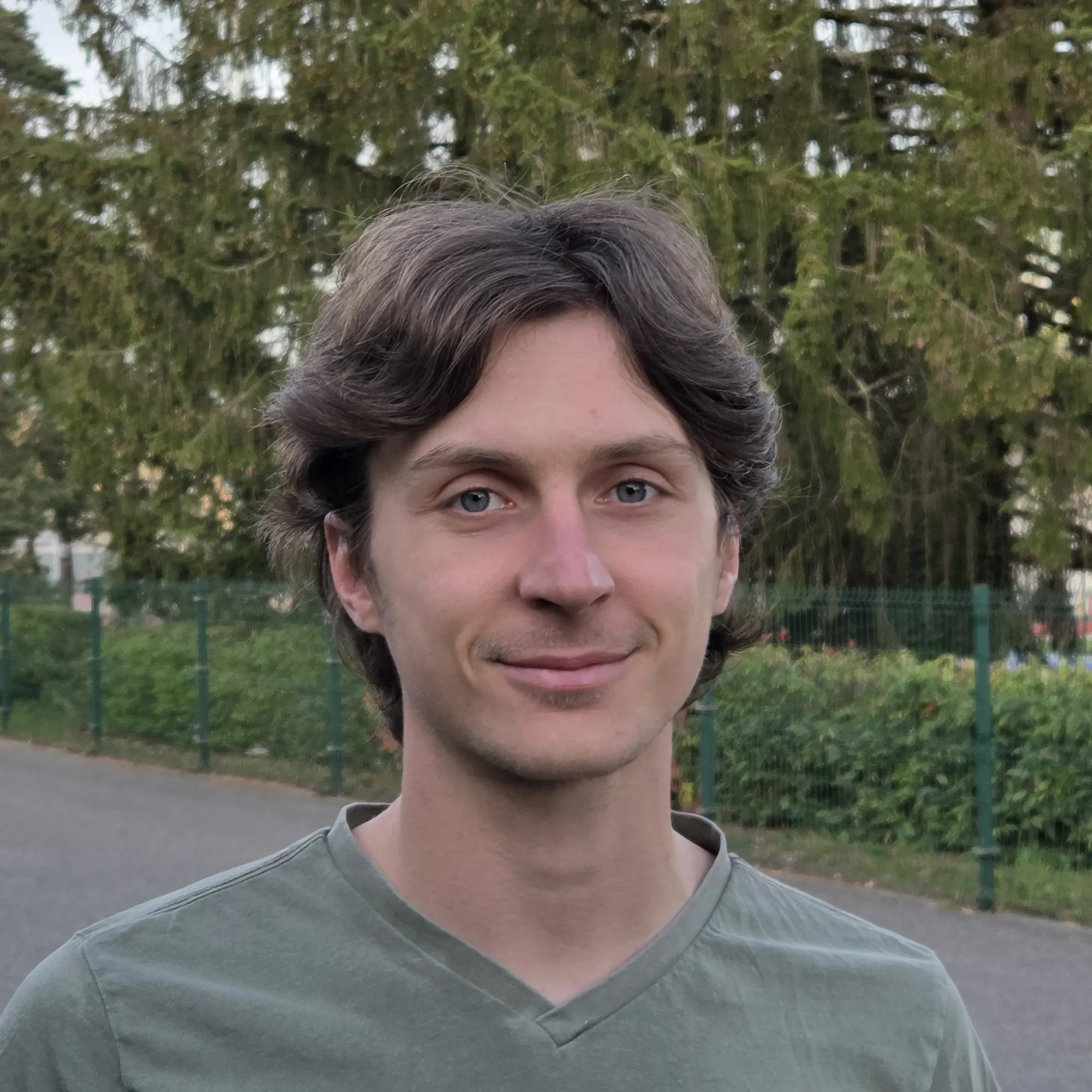 Clément LORES